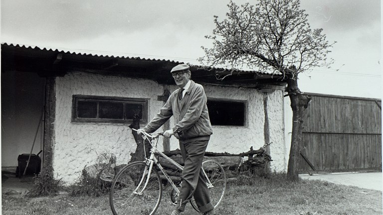 Miguel Delibes y Eibar