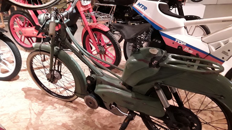 Velomotores eibarreses