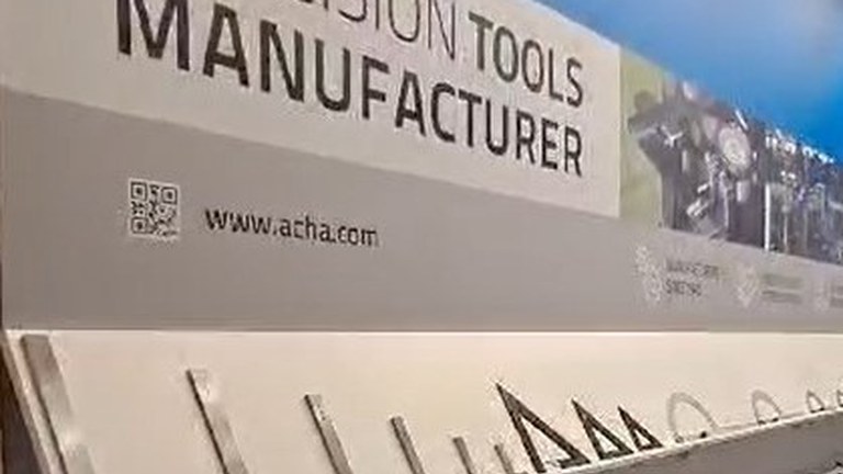 Acha Herramienta SL 85. urteurrena